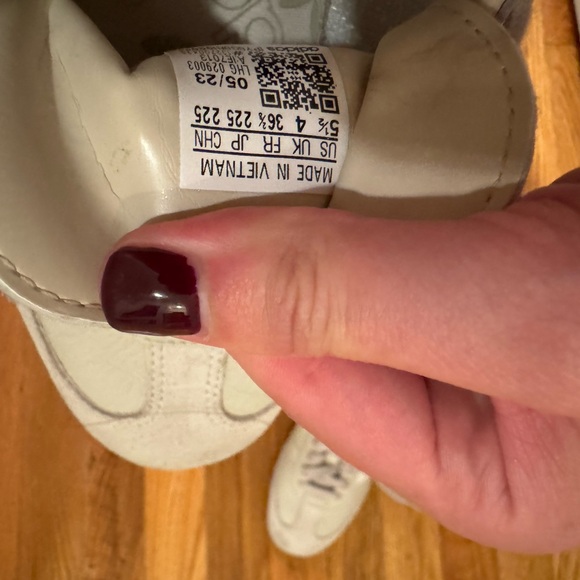 Adidas sambas beige and white - Picture 3 of 3